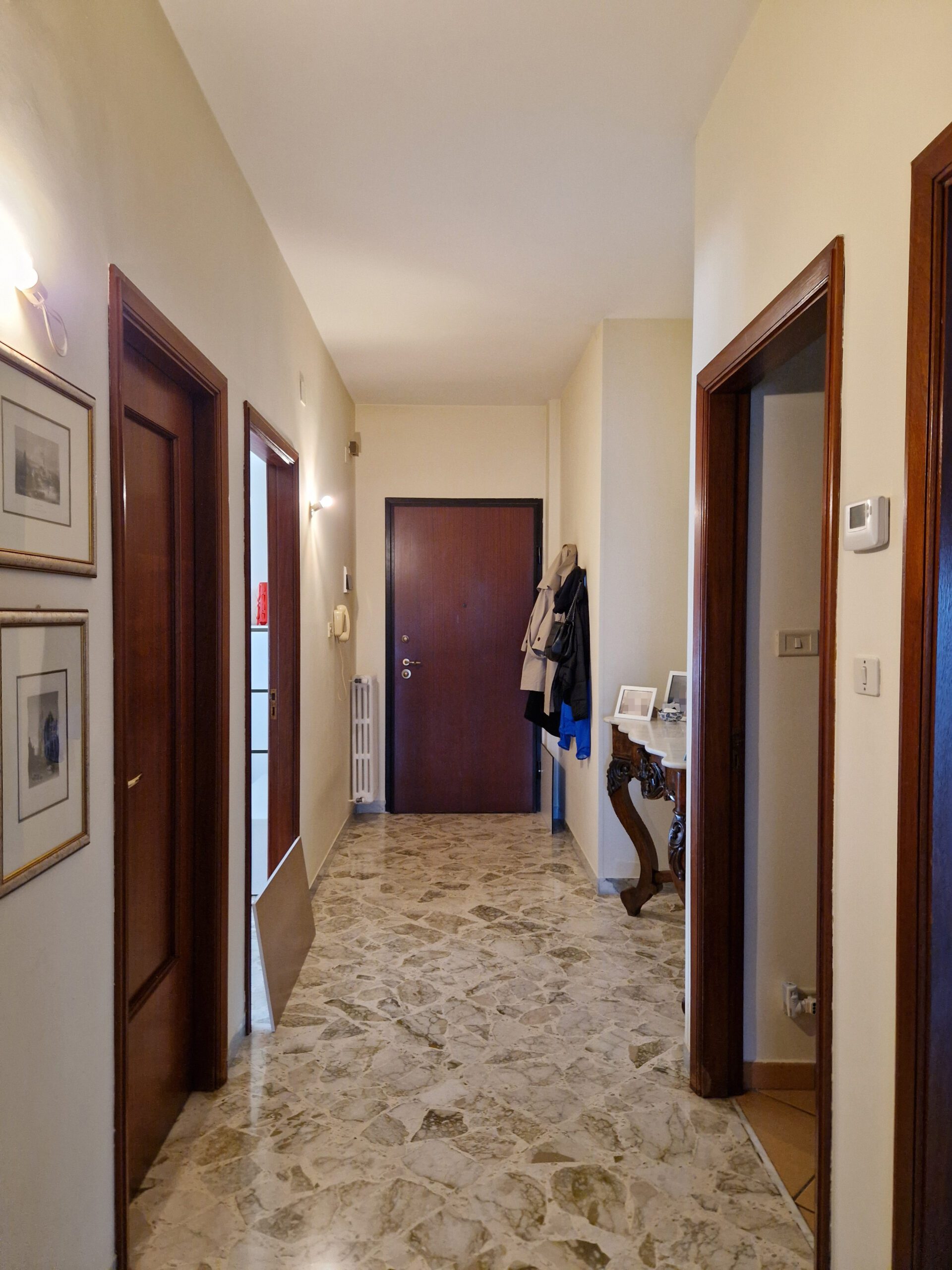 corridoio-ingresso01