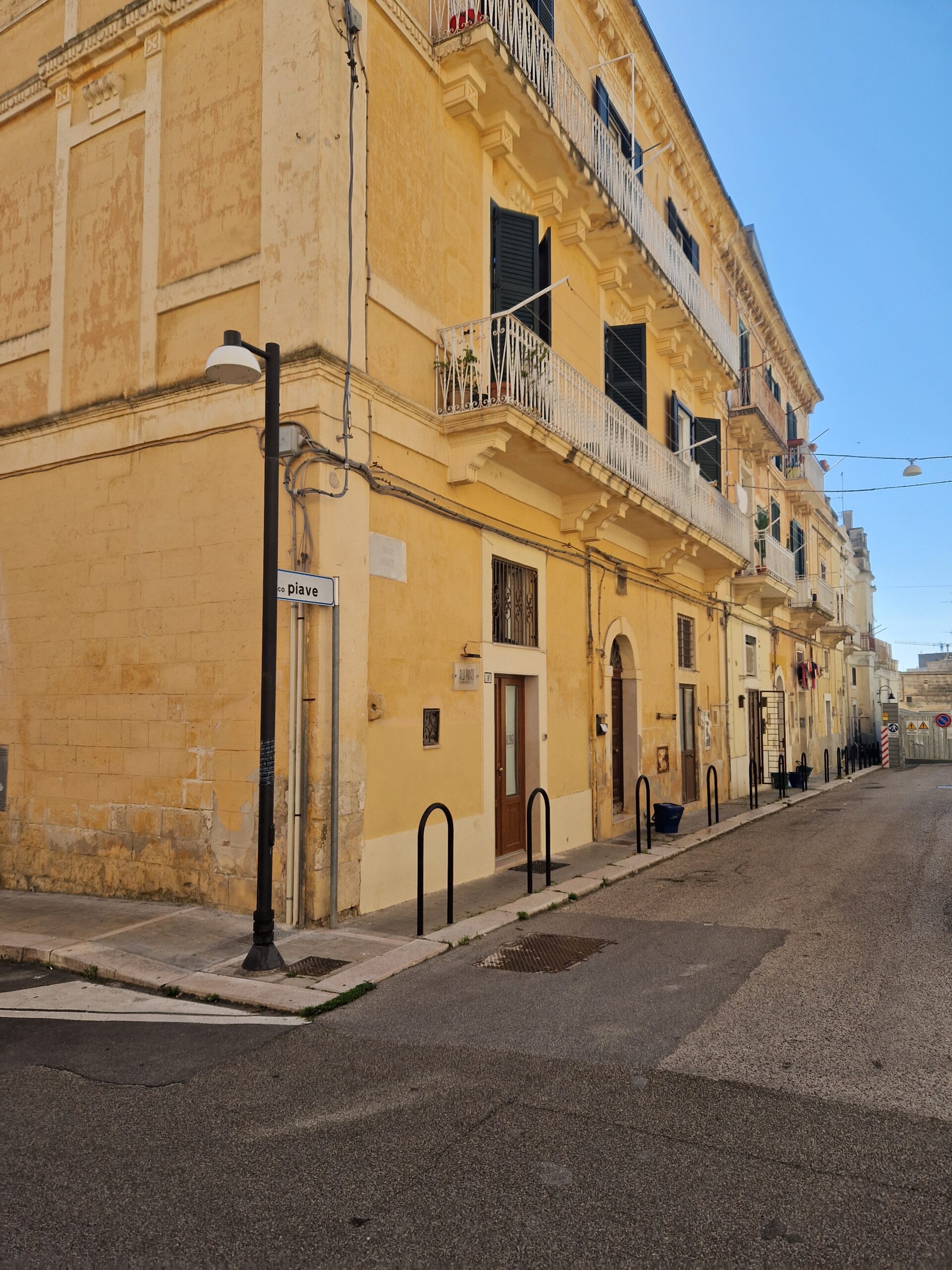 palazzo-esterno02